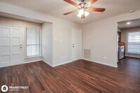 1926 Deerhurst Ln photo'