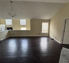 4425 Boulder Springs Cove in Ellenwood, GA - Foto de edificio - Building Photo