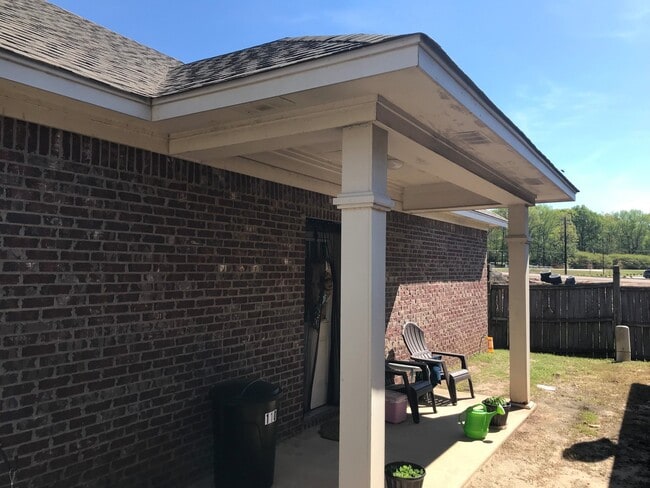 110 Cypress Cir in Oxford, MS - Building Photo - Building Photo