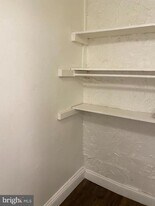 929 S 12th St in Philadelphia, PA - Building Photo