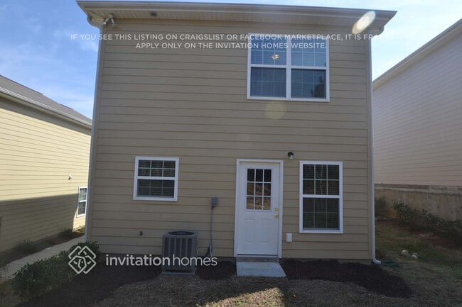 112 Village Pkwy in Woodstock, GA - Foto de edificio - Building Photo