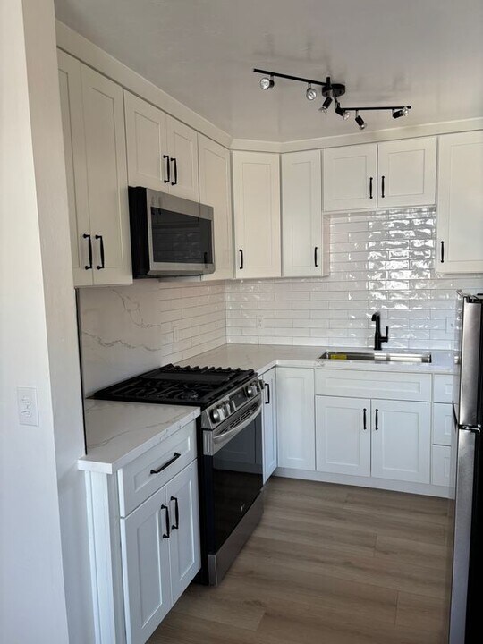 11455 Aster St in Loma Linda, CA - Building Photo