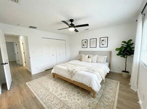 3102 Coral Ridge Dr in Coral Springs, FL - Building Photo - Building Photo