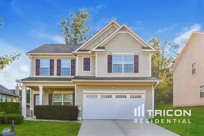 property at 727 Pine Ln