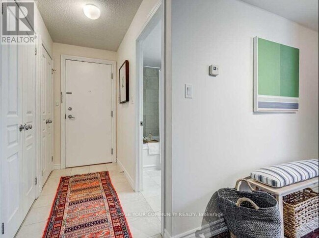 property at 801-1801 Bay St.