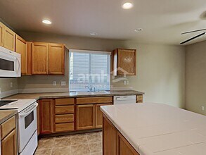 20507 193rd Avenue Ct E in Orting, WA - Building Photo - Building Photo