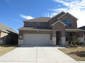 3416 Chasemoor Dr in Denton, TX - Foto de edificio - Building Photo