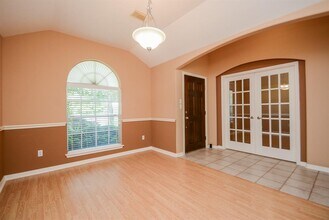 13639 Country Pine Ct in Tomball, TX - Foto de edificio - Building Photo