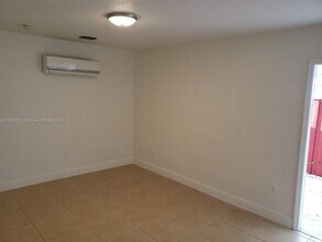 12426 SW 209th St in Miami, FL - Building Photo - Building Photo