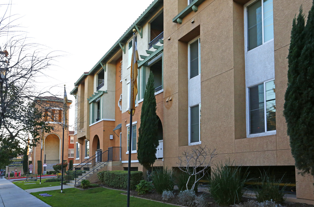 Summer Breeze Apartments in San Jose, CA - Building Photo