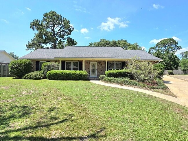 6819 Kitty Hawk Cir