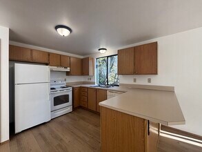 2638 Cascade Trail in Bremerton, WA - Building Photo - Building Photo