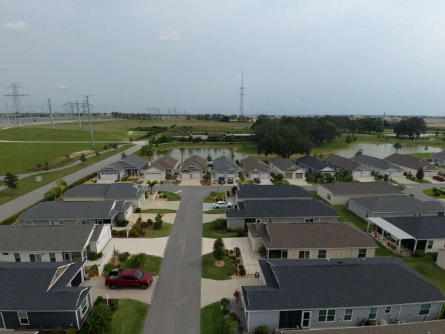 6266 Milagros Ct in Wildwood, FL - Building Photo - Building Photo