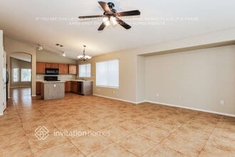 4073 E Princeton Ave in Gilbert, AZ - Foto de edificio - Building Photo