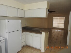 6305 Westward St in Houston, TX - Building Photo - Building Photo