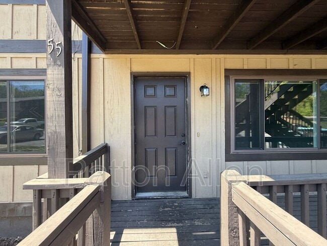 55 Dawnwood Cir in Asheville, NC - Building Photo - Building Photo
