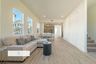 126 N New Ave in Monterey Park, CA - Building Photo - Building Photo