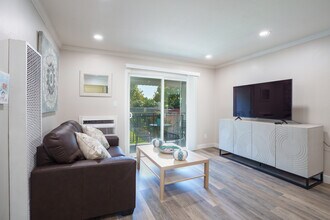 888 Golden Fortune in Pleasanton, CA - Building Photo - Interior Photo