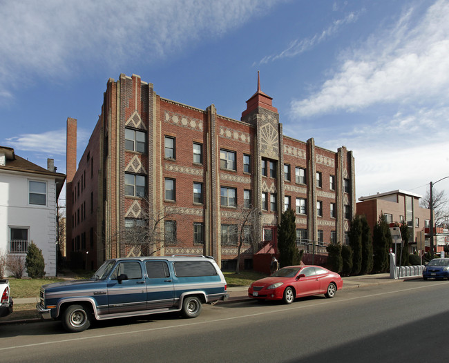 Franconia Apartments in Denver, CO - Building Photo - Building Photo