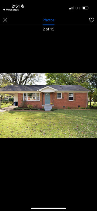 139 N Leland Dr in Florence, AL - Foto de edificio