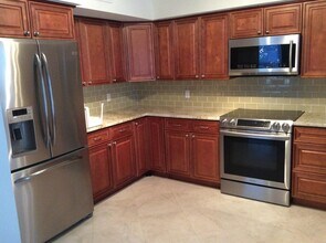 1815 Middle River Dr in Fort Lauderdale, FL - Building Photo - Building Photo
