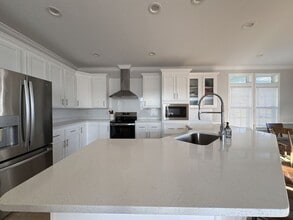 736 Pirates Rest Rd in North Fort Myers, FL - Building Photo - Building Photo