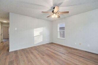 2941 W Pacific St in Springfield, MO - Building Photo - Building Photo