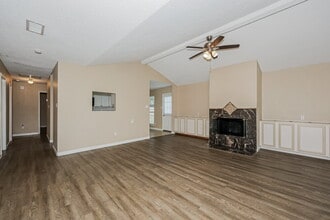 8145 Waterside Trail in Fort Worth, TX - Building Photo - Building Photo