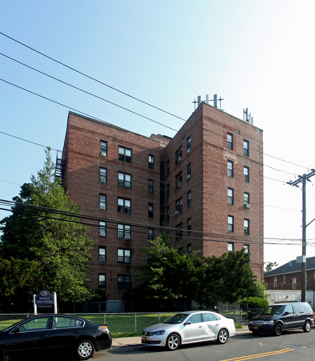 10-06 Neilson St in Far Rockaway, NY - Building Photo - Building Photo