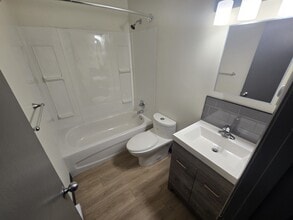 345 Talbot Ave in Winnipeg, MB - Building Photo - Building Photo