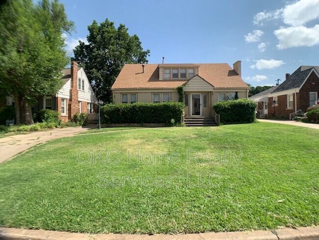 property at 2128 NW 25th St
