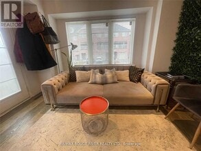 16 Lawrencetown St in Ajax, ON - Building Photo - Building Photo