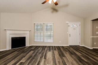1325 Carney Ct in Mcdonough, GA - Building Photo - Building Photo