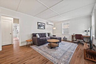 38 George St in Saratoga Springs, NY - Building Photo