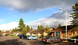 Spring Mountain Apartments in Salem, OR - Foto de edificio - Building Photo