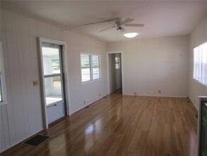 721 Roma Rd in Venice, FL - Building Photo - Building Photo