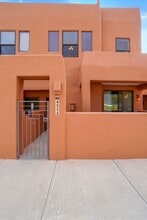 4334 Nambe Ct in Las Cruces, NM - Building Photo - Building Photo