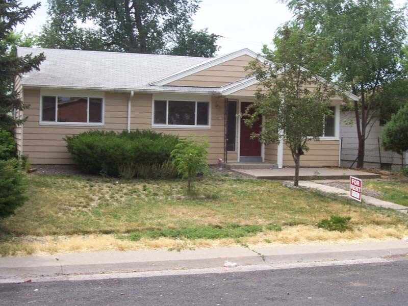 2025 Emporia St in Aurora, CO - Building Photo
