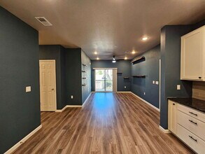 9992 W Victoria Pl in Littleton, CO - Building Photo - Building Photo