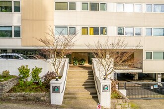 Kings Hill in Portland, OR - Building Photo - Building Photo