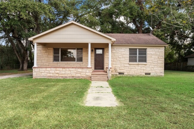 property at 940 Hardeman St
