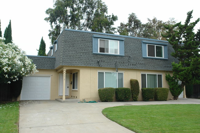 4515 Wessex Dr in San Jose, CA - Building Photo - Building Photo