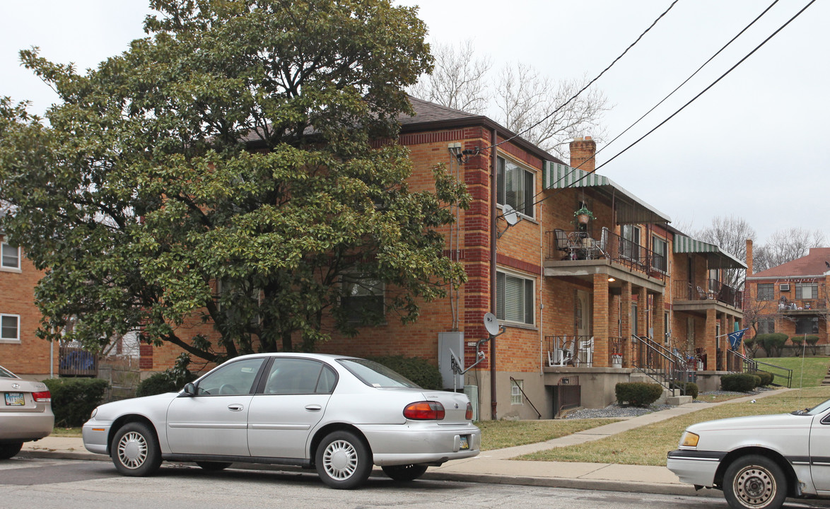 Boudinot in Cincinnati, OH - Building Photo