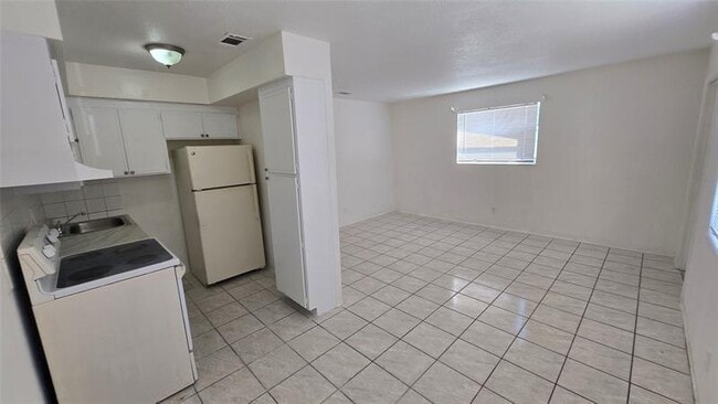 2501 Pierce St in Hollywood, FL - Building Photo - Building Photo