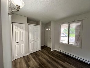 6 Sarah Crescent in Chatham-Kent, ON - Building Photo - Building Photo
