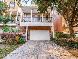 5707 Lewis St in Dallas, TX - Building Photo