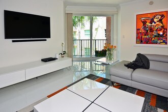 235 NE 1st St-Unit -502 in Delray Beach, FL - Building Photo - Building Photo