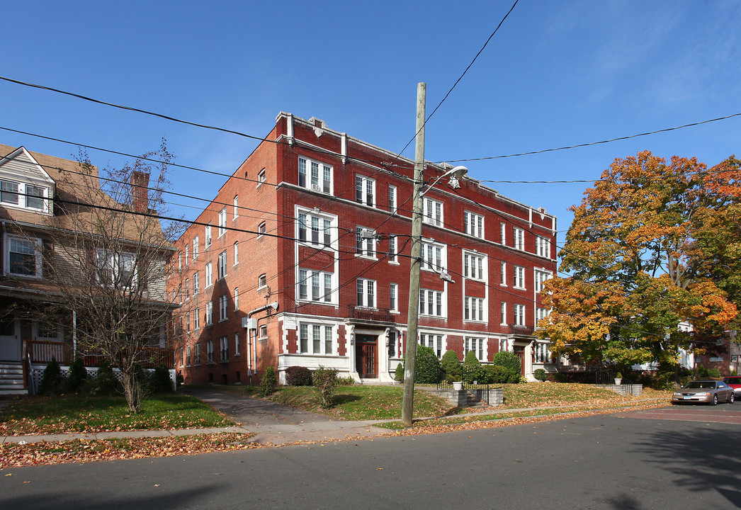 75-77 Oxford St in Hartford, CT - Building Photo