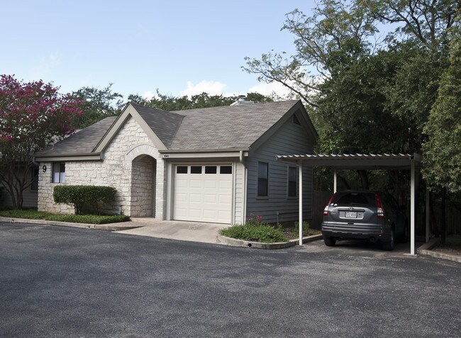 Arcadia Condominiums in Austin, TX - Building Photo - Building Photo