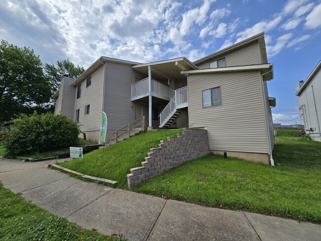 property at 1315 E 123rd Ter